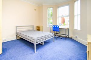 Photo 1- click for photo gallery